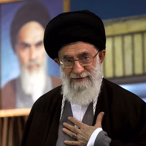 ایران اینترنشنال: خامنهای در یک زیرزمینی در تهران پنهان شده است