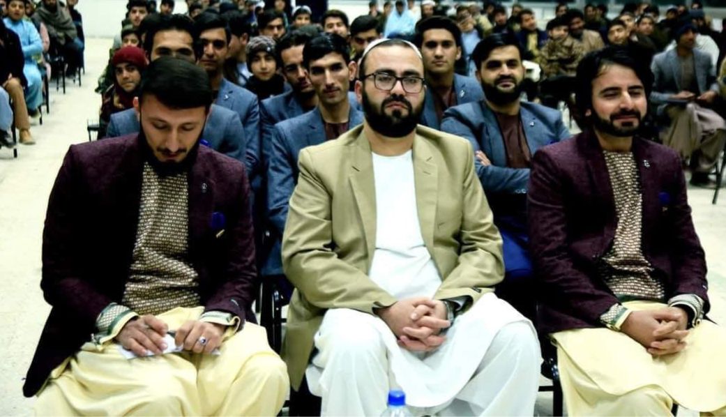 طالبانو په کندهار کې د یوه خصوصي ښوونیز مرکز مسوول زندان ته اچولی