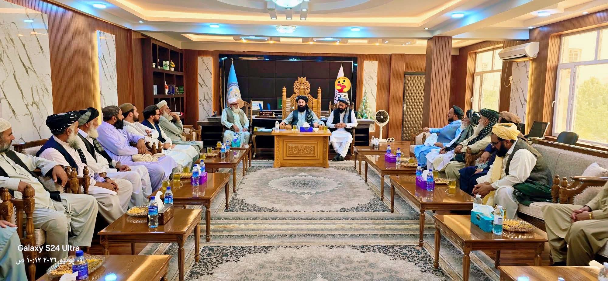 پانګونې ته د پانګوالو هڅونه؛ طالبانو د خوست والي سوداګر د افغانستان «اقتصادي لښکر» وباله