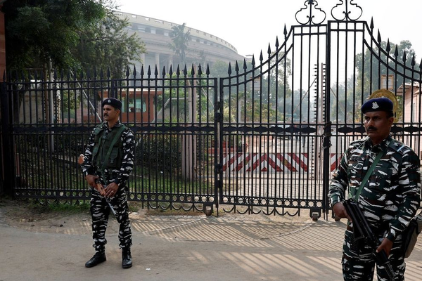 مواطن هندي مشتبه بارتباطه مع تنظيم القاعدة تواصل مع أشخاص في أفغانستان