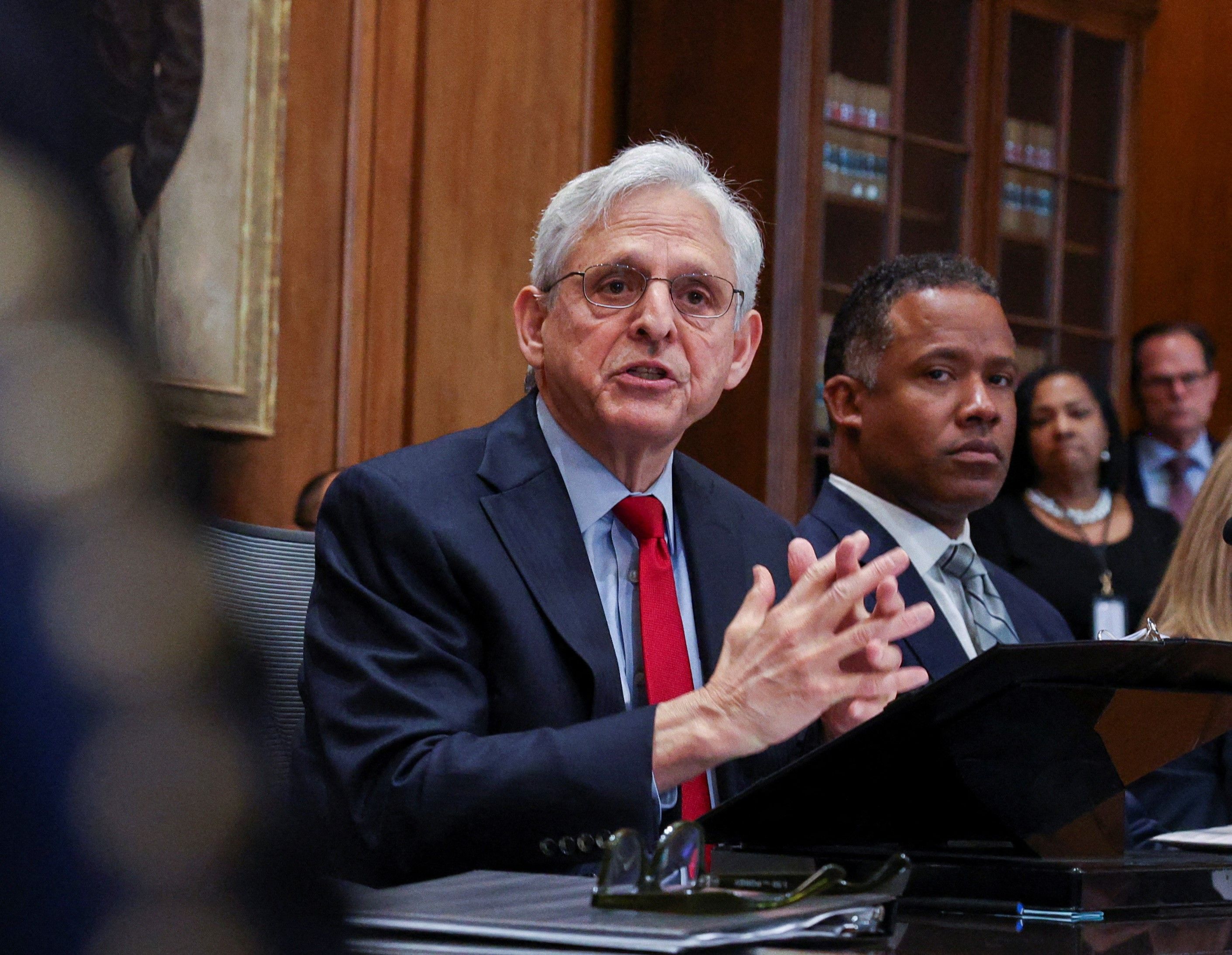 رئیس مجلس نمایندگان امریکا دادستان کل این کشور را به استیضاح تهدید کرد