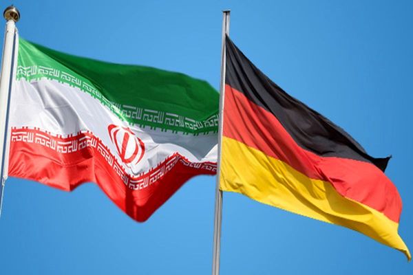 د ایران او جرمني د بهرنیو چارو وزیرانو د دواړو هېوادونو د اړیکو په پراختیا ټينګار وکړ