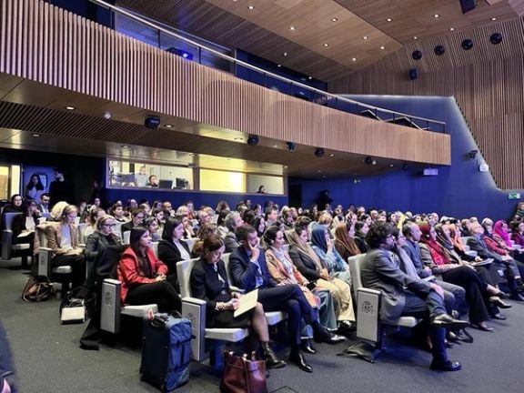 نشست مادرید درباره زنان افغانستان