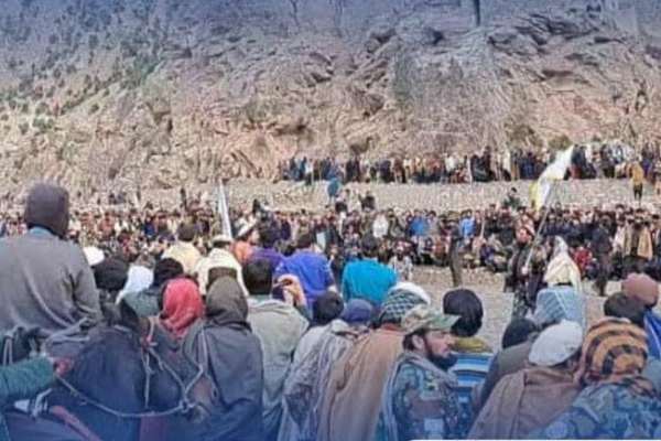 د نورستان په منډول ولسوالۍ کې د ١٦ لوبډلو ترمنځ د وزلوبې سيالۍ پاى ته ورسېدې