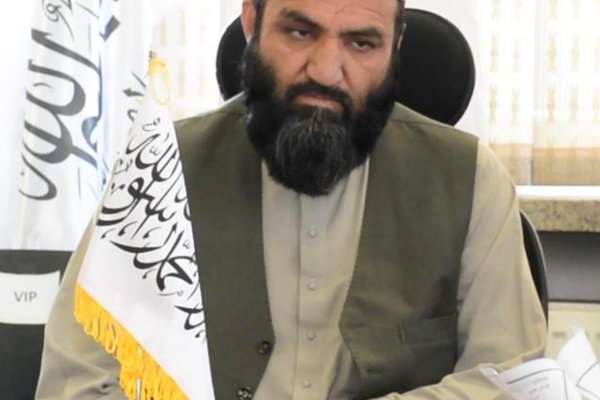 طالبان: پاکستان او نورو ګاونډیانو د روغتیايي سکټور په ګډون ځینو برخو کې افغانستان فلج کړی