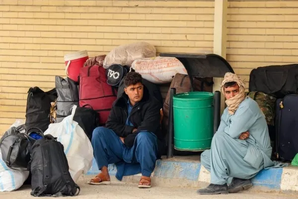 یک خانواده مهاجر افغان در عراق: «هیچکس نمیپرسد که شما چه مشکلی دارید»