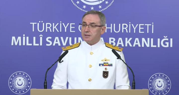 وزارت دفاع ترکیه: از ورود غیرقانونی بیش از دو هزار نفر به ترکیه جلوگیری شد