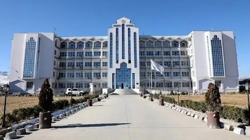 وزارت عدلیه طالبان مجتمع علمی‌ فرهنگی امام حسین در غرب کابل را بست