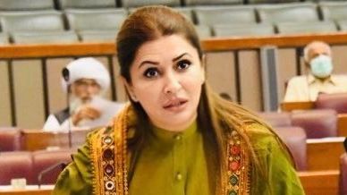 عضو کابینه پاکستان: کشورها از طریق فراهم کردن فرصتهای برابر به زن و مرد به توسعه میرسند