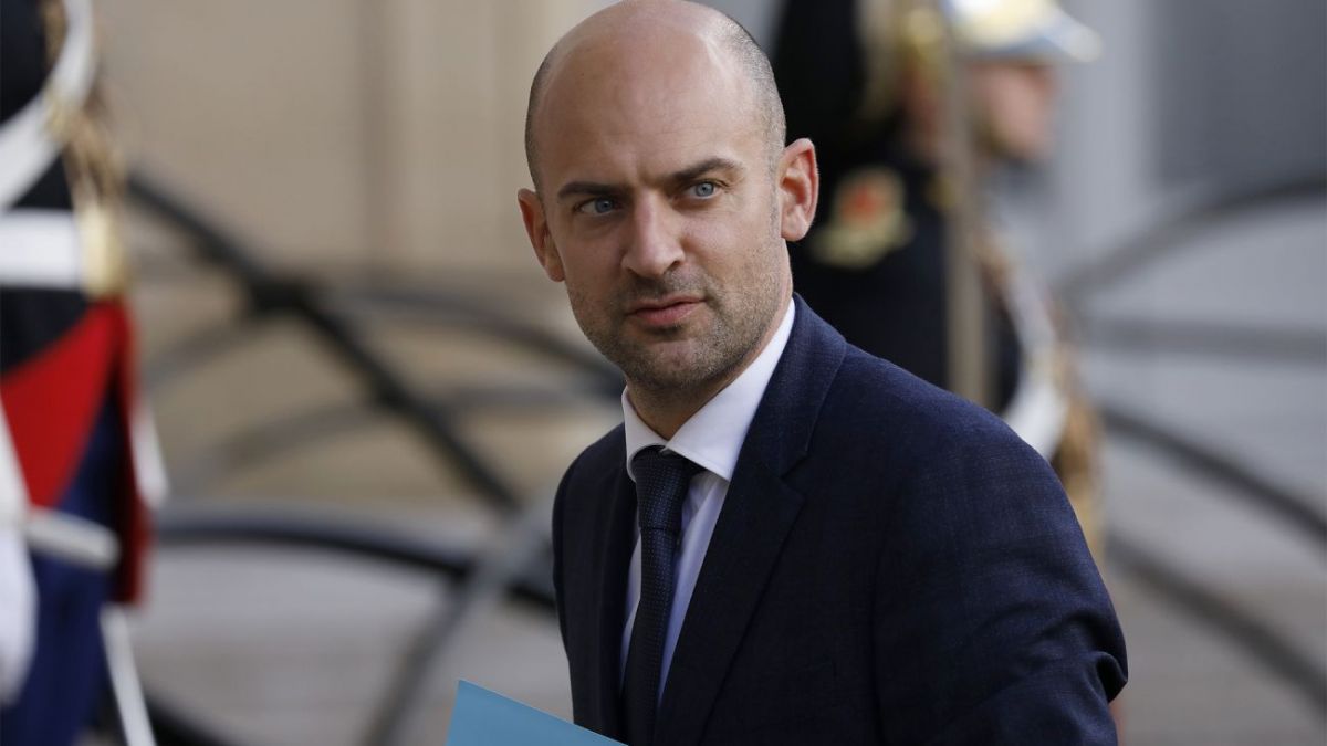 فرانسې له روسیې سره د جګړې د پای ته رسولو لپاره د اوکراین د طرحې ملاتړ وکړ