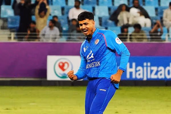 درخشش مجیبالرحمان و قهرمانی زودهنگام افغانستان در سریز بینالمللی کریکت