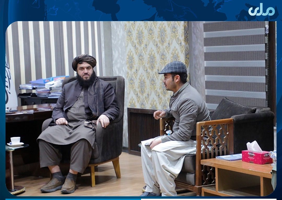 ملي ټلویزیون ددې ناستې د خبر په انځور کې د مونګ شیاولي انځور لرې کړی او یوازې د معین او ژباړن انځور یې خپور کړی دی. 