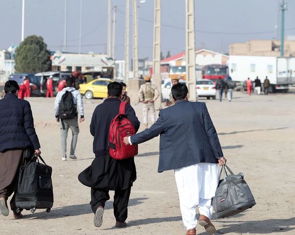 وزیر داخله ایران: بدون همکاری استانداران اخراج ۸۰۰ هزار مهاجر غیرممکن بود