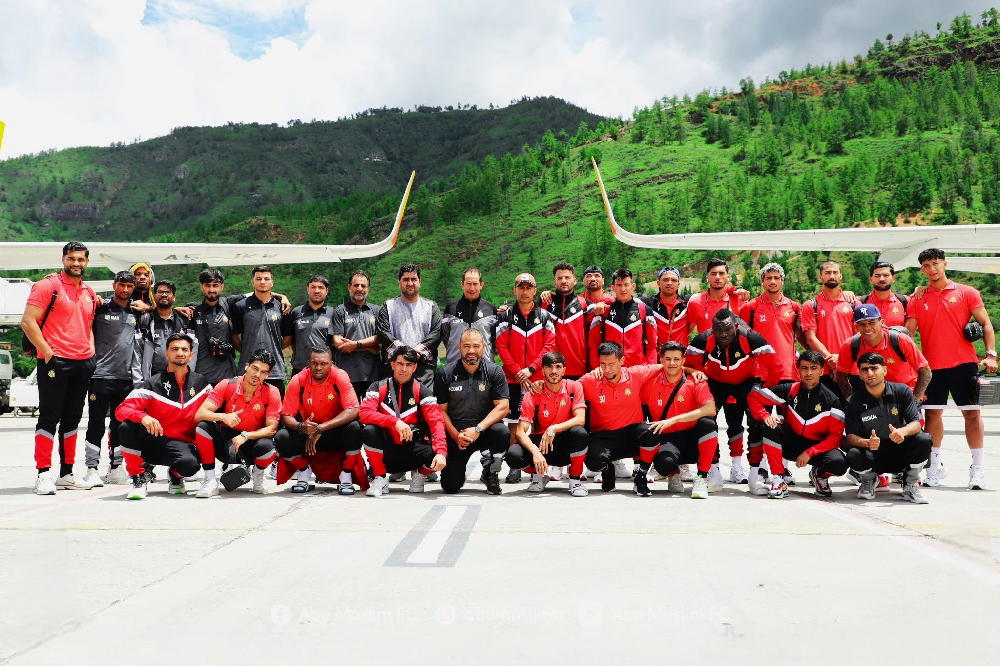 تیم فوتبال ابومسلم فراه برای رقابت در پلی‌آف چلنج لیگ آسیا وارد بوتان شد 