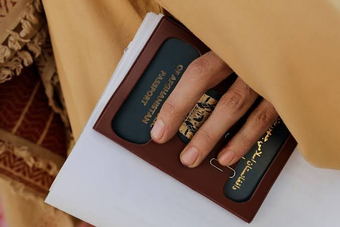 جرمني د ۲۰۲۶ کال له اګست وروسته د افغان پاسپورټونو تمدید په رسمیت نه پېژني