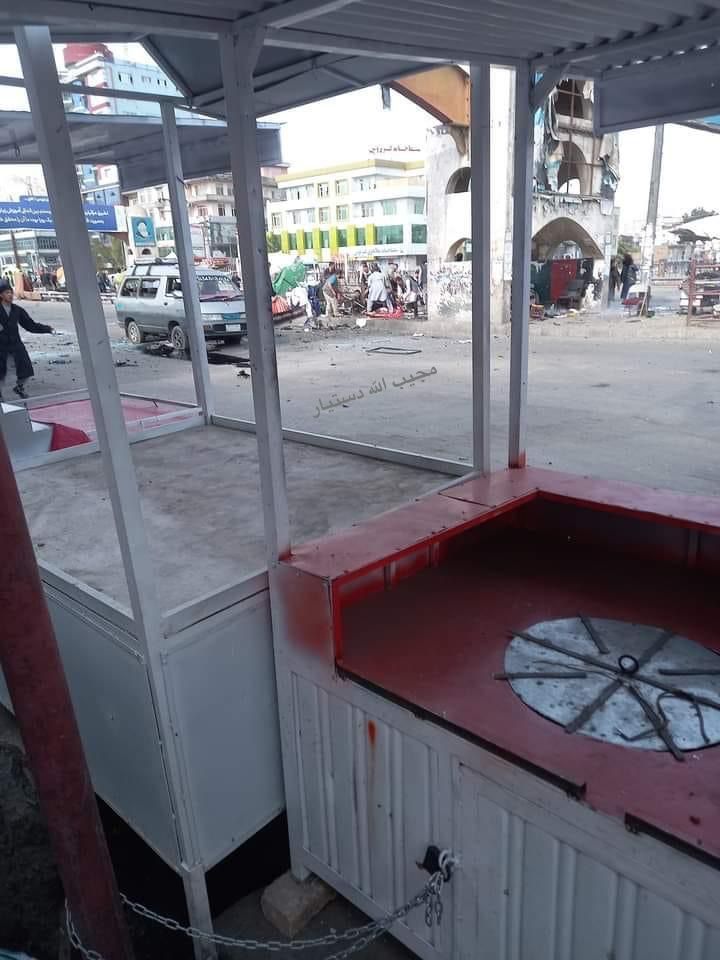 منابع می‌گویند در انفجار پل سوخته در غرب کابل دست‌کم ۱۲ نفر کشته و ۳۰ تن زخمی شدند