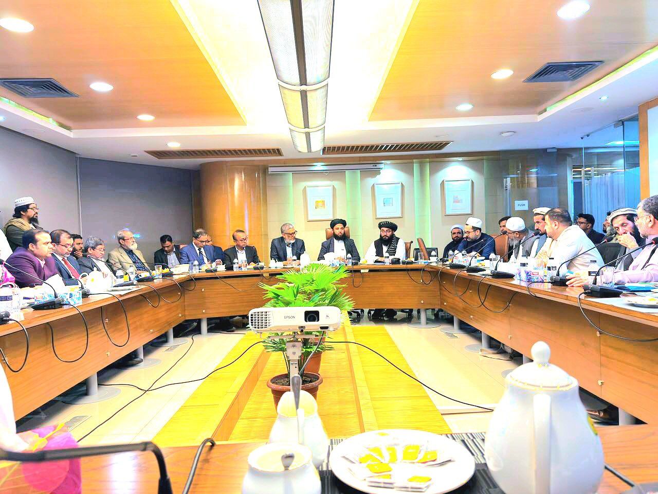 طالبان وايي له بنګله‌دېش سره په قانوني‌ او منظم ډول د درملو سوداګري پيلوي