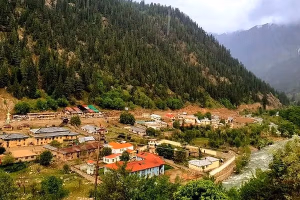 باشندگان نورستان خواستار بازگشایی راههایی شدند که پاکستان بسته است