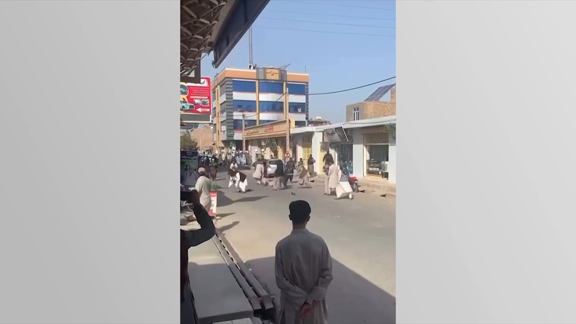  هرات کې د ښځو نیول؛ قانون که د حقونو سرغړونه؟