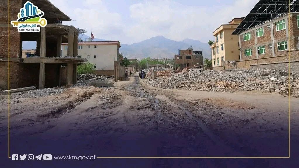 طالبان می‌گوید بیش از ۹۰ درصد جاده‌های افغانستان خاکی است