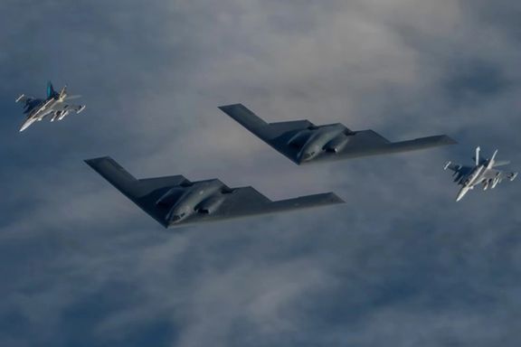 امریکایي استازي د ایران پر اټومي تاسیساتو برید کوونکو سرتېرو ته د مډال د ورکړې ملاتړ کړی