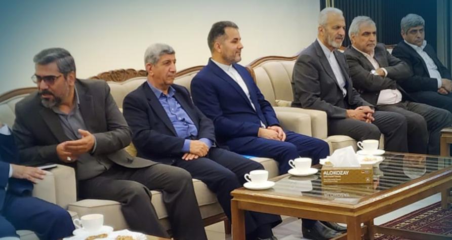 د ایران د پارلمان یو پلاوی د اقتصادي همکاریو د پراختیا لپاره کابل ته تللی