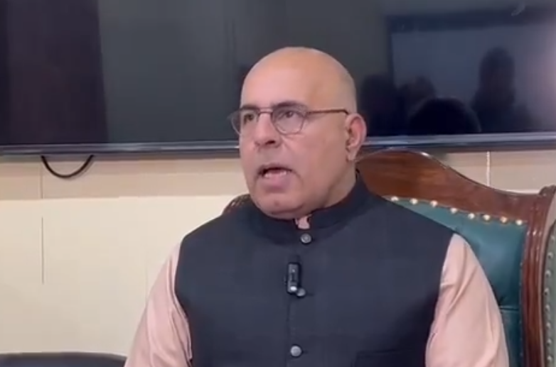 واکنش مقام سابق پاکستان به انفجار قندهار: مارهای پرورش‌یافته طالبان خودش را می‌گزد