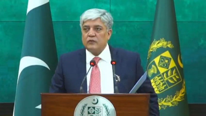 اندرابي: په افغانستان کې بندپاتې ۳۰۶ پاکستانيان بېرته پاکستان ته ستانه شوي 