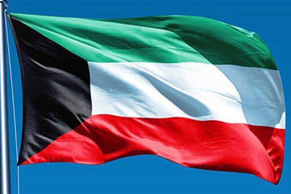 کویټ د لسګونو زرو کسانو تابعیت لغوه کړی چې ډېری یې ښځې دي