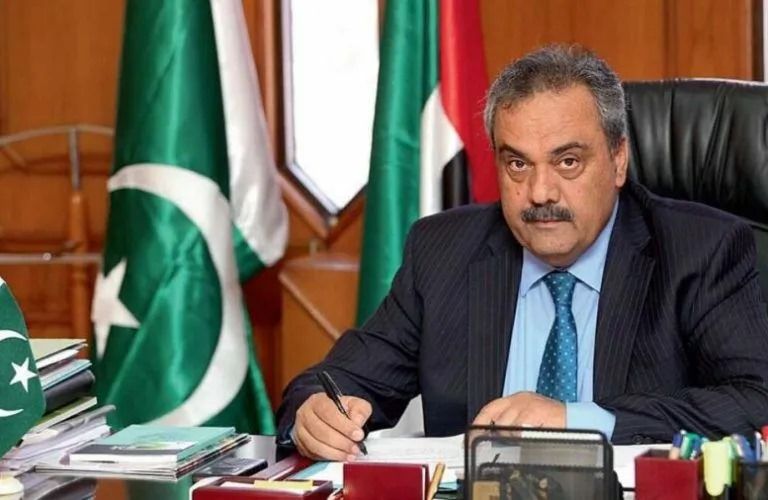 روزنامه دان: ارتش پاکستان از عملکرد آصف درانی ناراضی بود