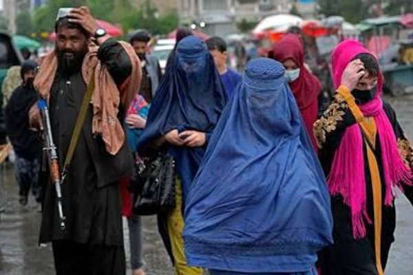 یو څېړنیز بنسټ: افغان مېرمنې تر بل هر وخت زیات اوس د نړۍ ملاتړ ته اړتیا لري