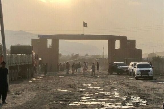 Afghan-Pak Kharlachi Border Crossing Reopens After Six Days