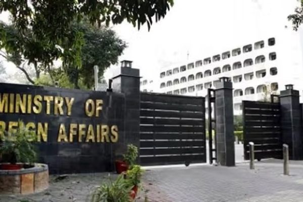 د باجوړ تر برید وروسته؛ پاکستان طالب ډیپلوماټ احضار کړ