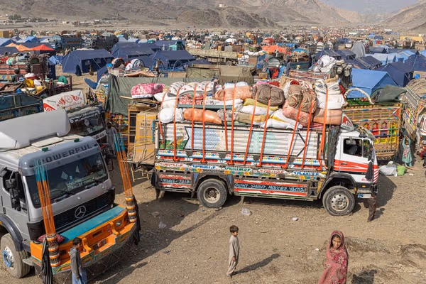 نزدیک به 'نیم میلیون' مهاجر در سه ماه به افغانستان اخراج شدند