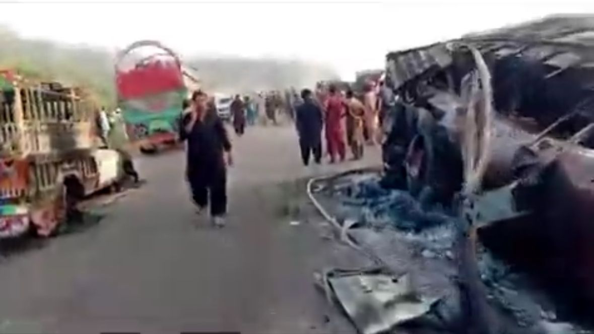 افراد مسلح بیش از ۲۰ نفر را در بلوچستان پاکستان تیرباران کردند