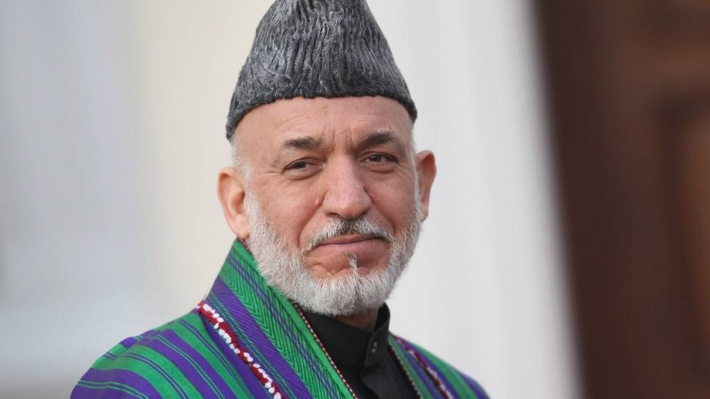 منابع می‌گویند طالبان تحریم سفر کرزی را برداشته است