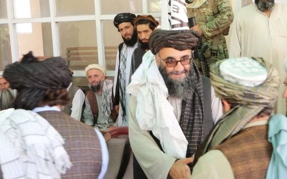 د طالبانو د پنجشیر والي: د پخواني نظام د چارواکو تېښته دې د ټولو لپاره «عبرت» وي