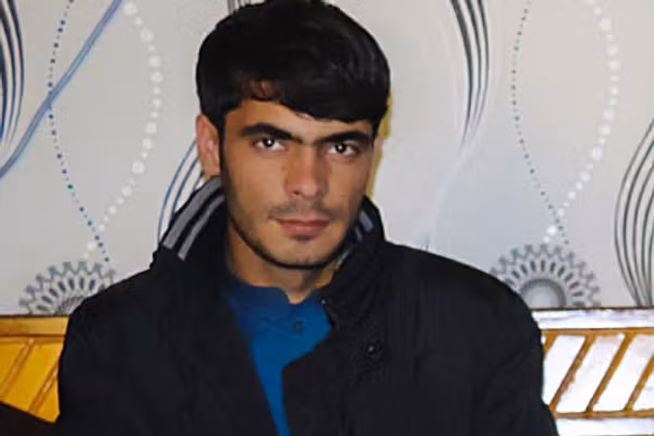 منابع میگویند پسر اللهگل مجاهد در حادثه تیراندازی کابل کشته شده است