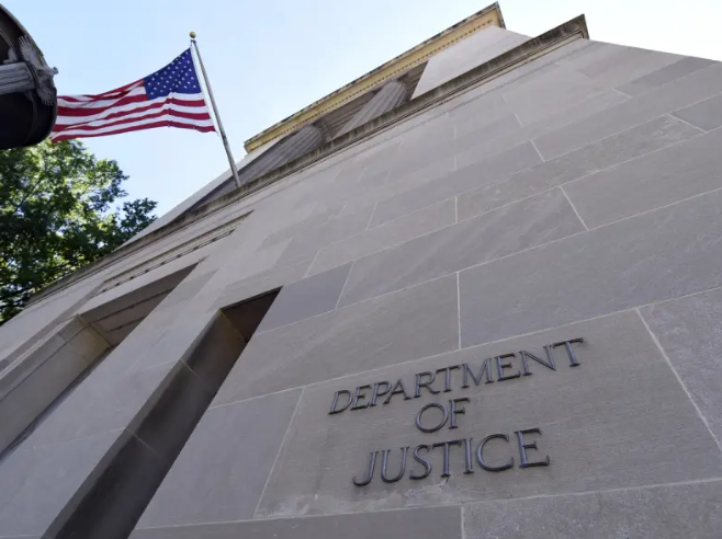 یک ایرانی-‌آمریکایی به تلاش برای صادرات غیرقانونی قطعات هواپیما به ایران متهم شد