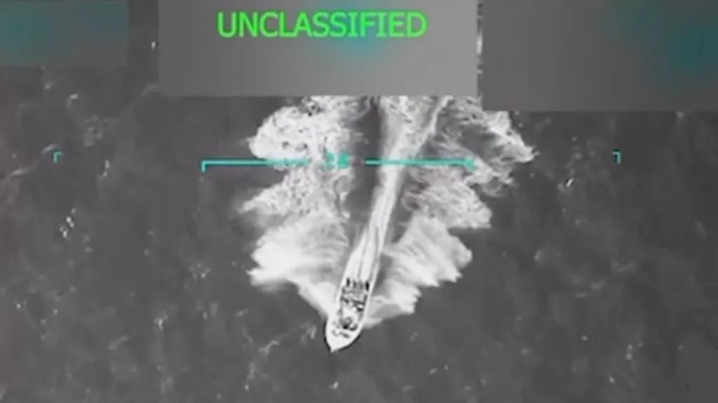 ارتش امریکا ۱۱ سرنشین یک قایق را به‌ظن 'حمل مواد مخدر از ونزوئلا' کشت