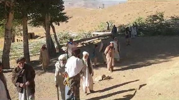 منابع محلی: کوچیهای مسلح معلمان و دانشآموزان مکتبی را در بامیان تهدید کردند