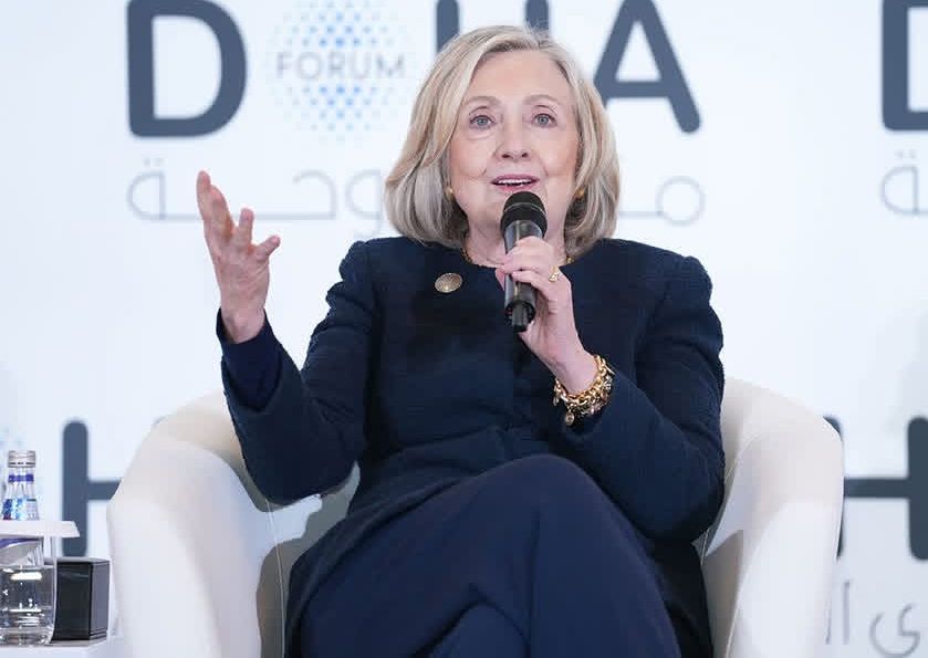 هیلاری کلینتون: طالبان افغانستان را به نماد جهانی زن‌ستیزی تبدیل کرده است