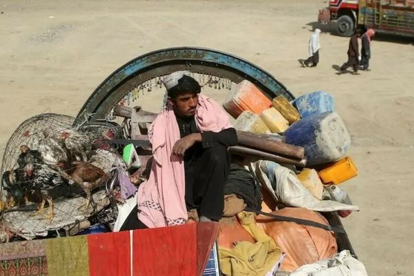 Baluchistan Authorities Urge Afghan Refugees to Leave Pakistani Province by Tuesday