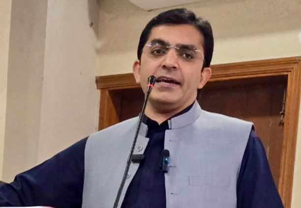 محسن داوړ: د حکومت د غلطو پالیسو له امله خلک ځوريږي