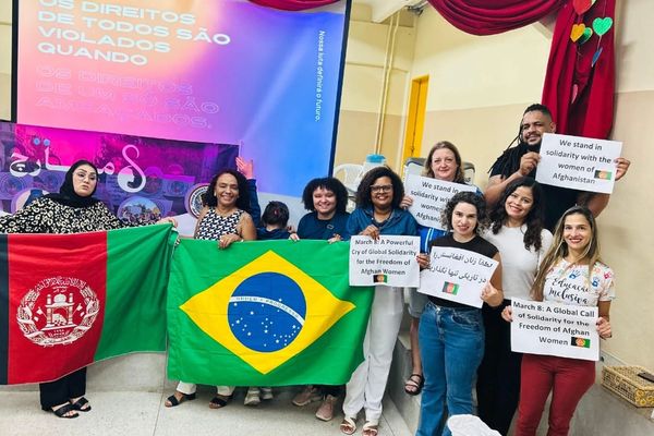 همت غورځنګ: نړیواله ټولنه دې د افغان مېرمنو ملاتړ وکړي، تر څو ازاد ژوند ولري