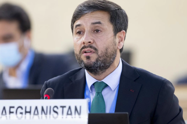 نصیر احمد اندېشه: د طالبانو مشران په جلا نړۍ کې ژوند کوي