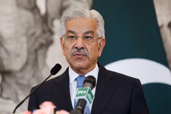 Talks Could Resume If Taliban Shifts Stance, Says Pak Defence Minister