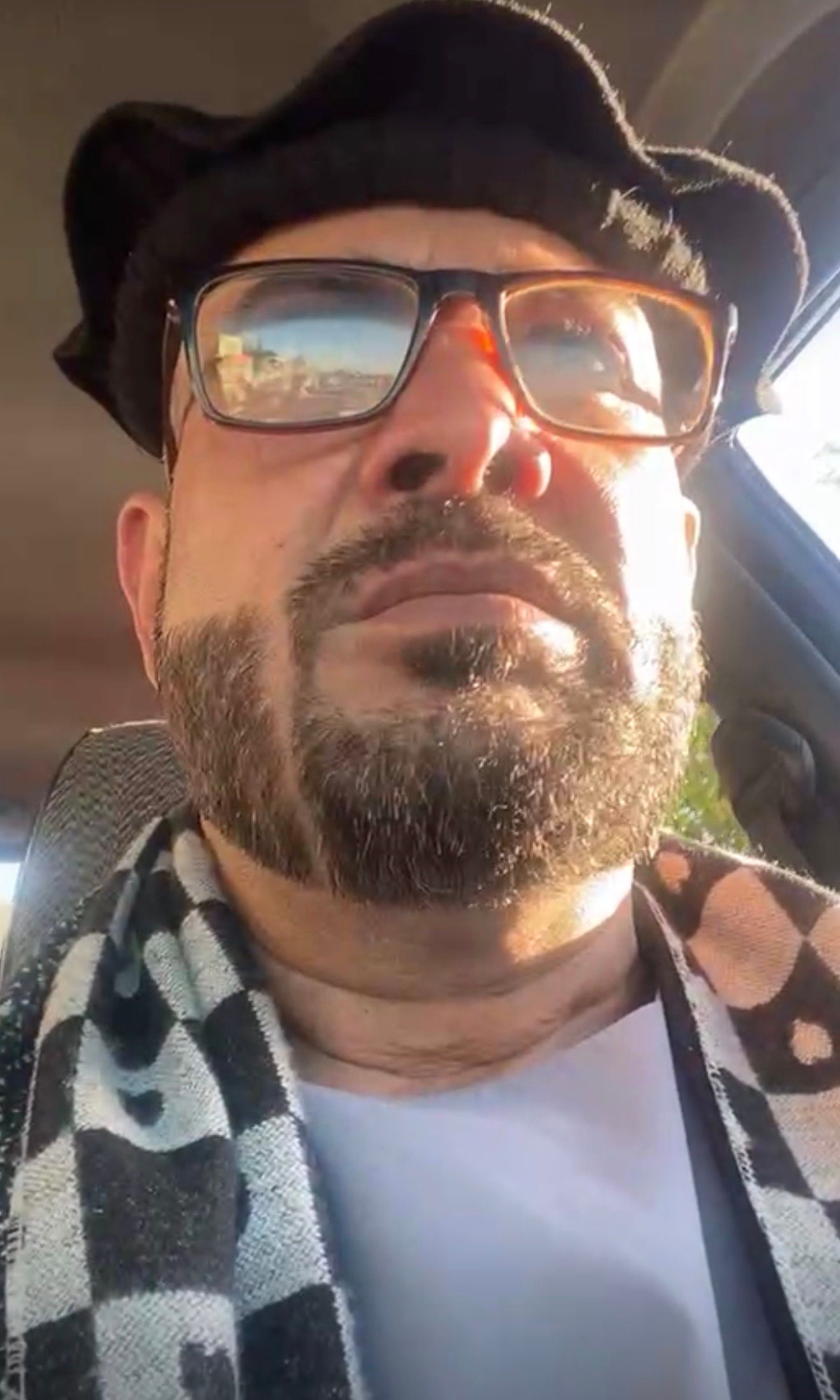شاپور حسین‌زوی: په کابل کې زما لورګانې تښتول شوي او طالبان یې د موندلو لپاره اقدام نه کوي