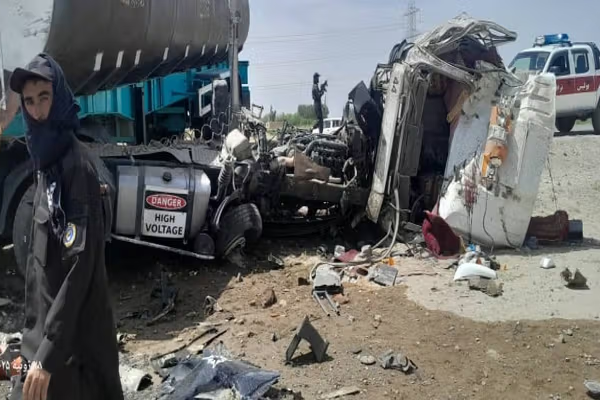 مقتل ٦ أشخاص وإصابة ٣١ في حادث مروع بولاية غزني