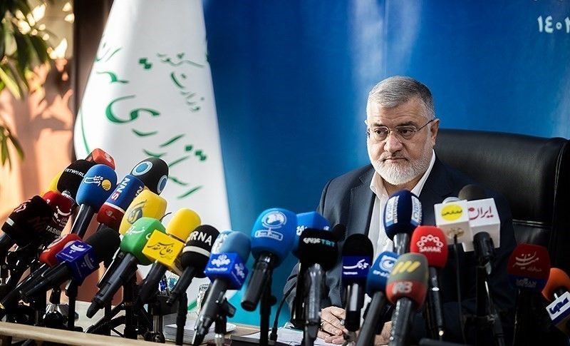 د تهران والي: له څه باندې ۱ میلیونه اېستل شویو افغانانو، ۴۵۰ زره یې له تهرانه اېستل شوي